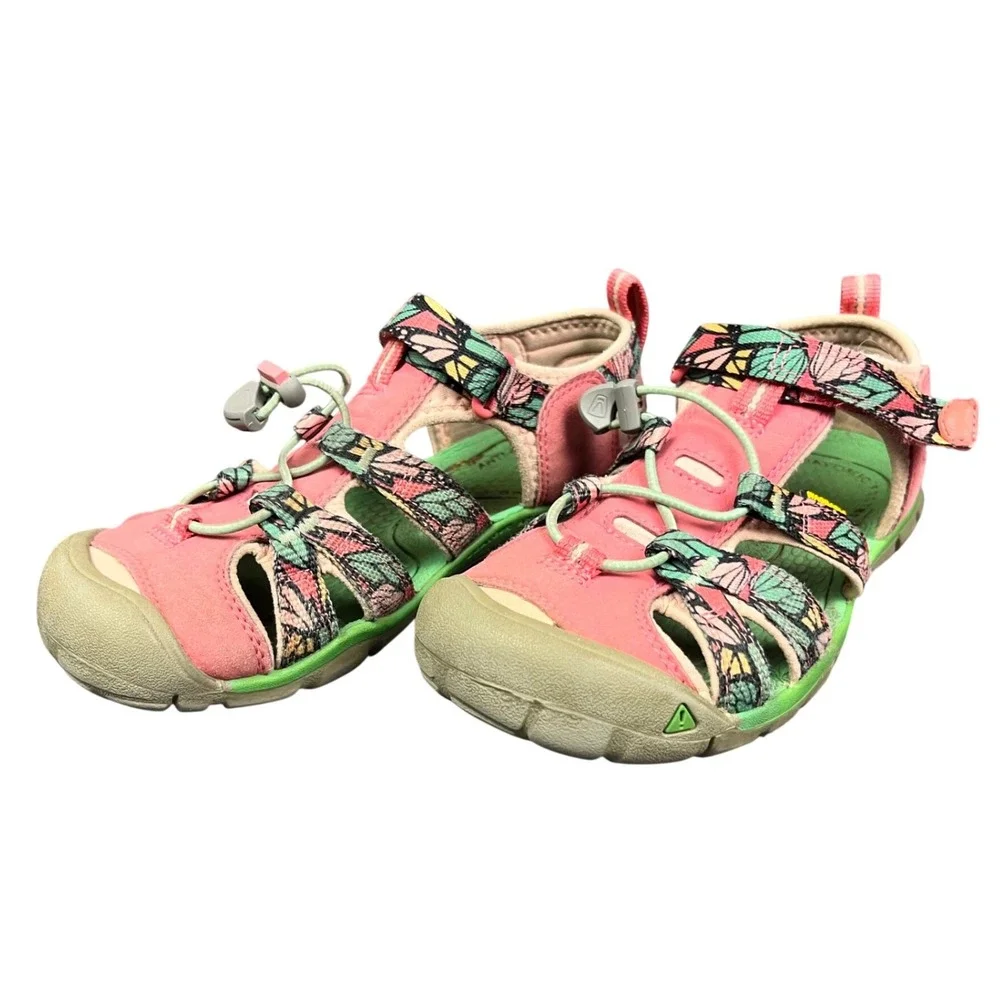 Keen Seacamp II CNX Girls Pink Green Butterfly Water Sandals Size 3 US 35 EU